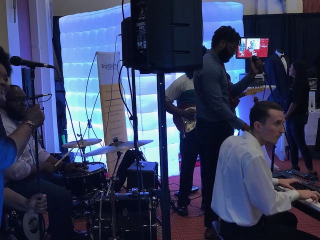 Event_show_locations_490_1